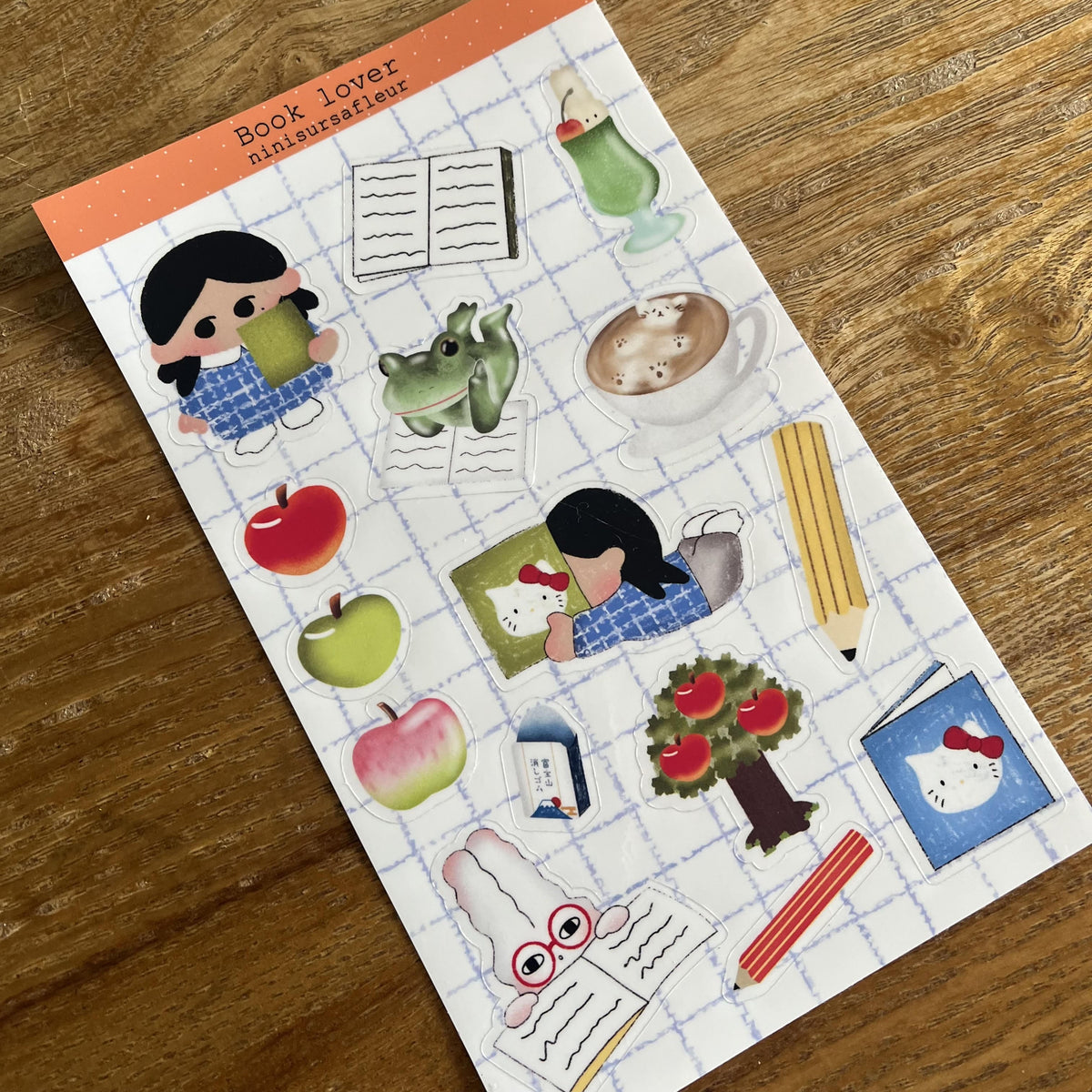 Planche - Book lover